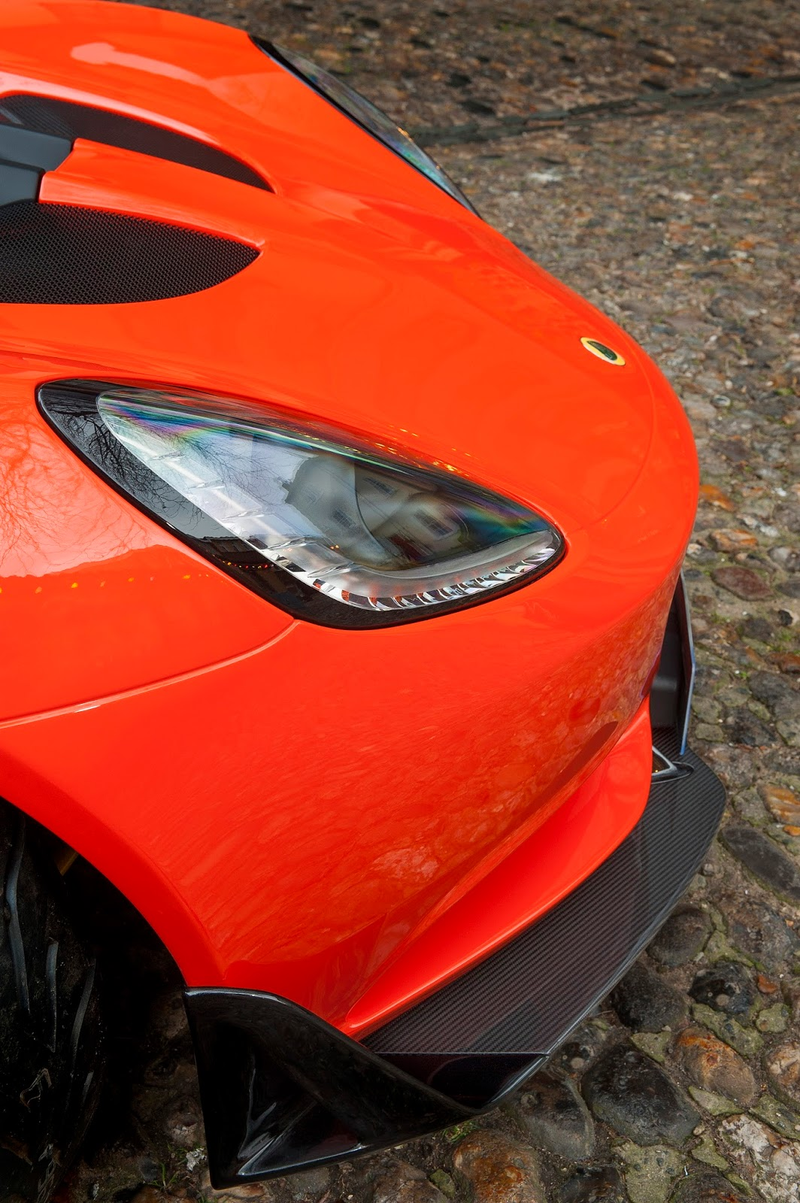 Illustration for article titled Meet The Fastest Lotus Elise Ever And Its Gigantic Diffuser
